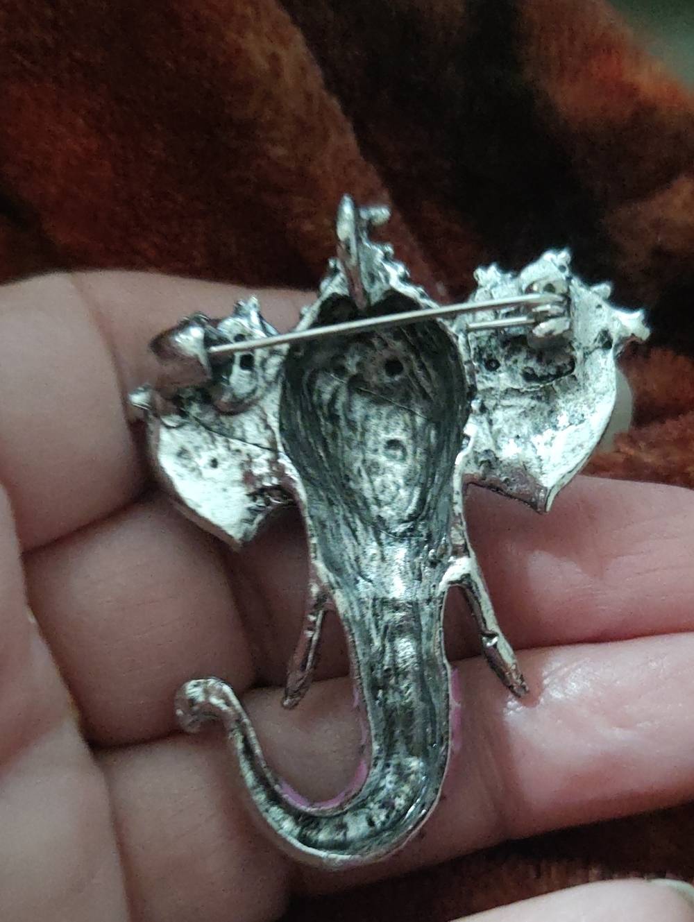 Elephant Brooch - Picture 2 of 5